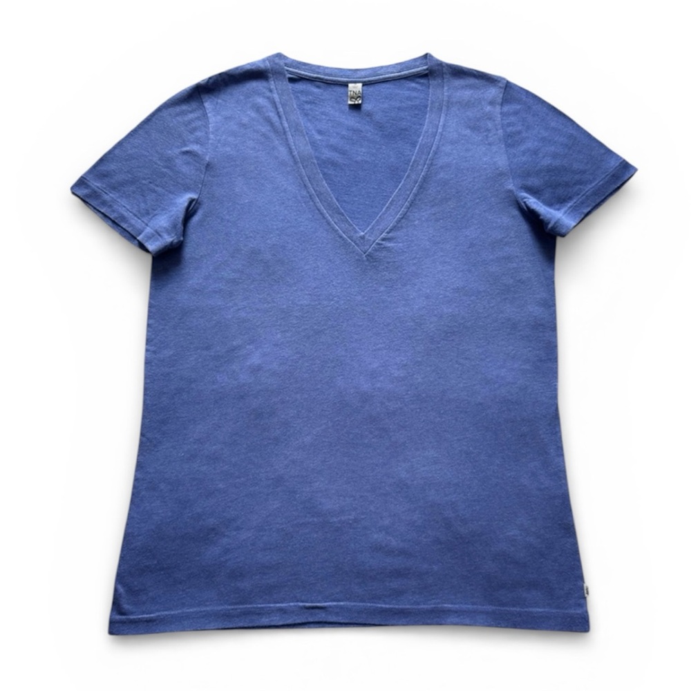 Aritzia | TNA Over-sized V-Neck TShirt- Size Small